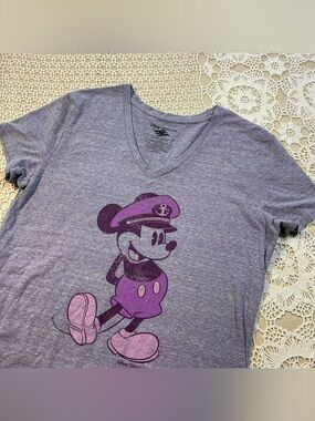 Disney Cruise Line Captain Mickey Mouse Womens XL Purple V Neck T Shirt Tee